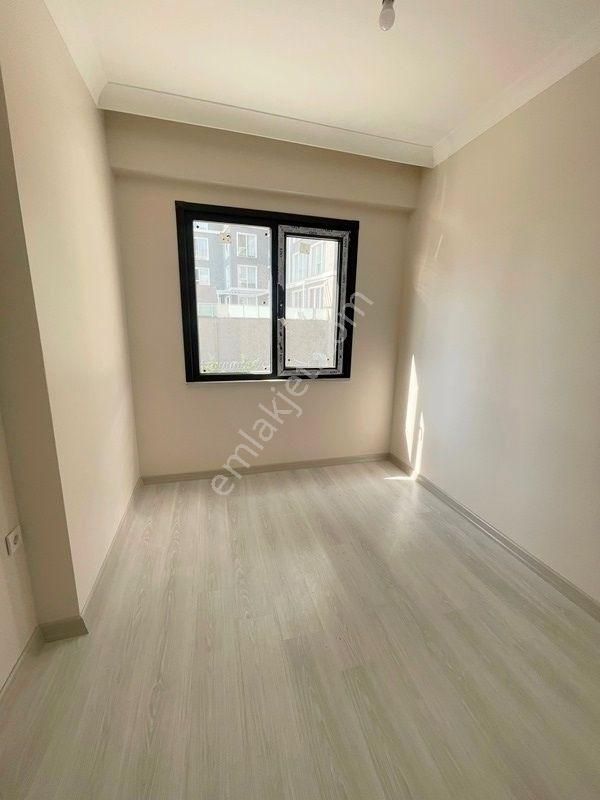 Mertcan Dan Kartal Metro Durağına Yürüme Arakat 3+1 İskanlı - Balkonlu - Görsel 16