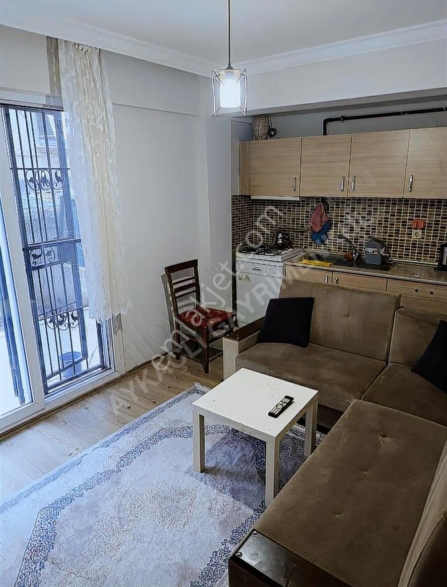 İzmir Buca Tınaztepe Mahallesinde Kiralık 1+1 Bahçeli Daire - Görsel 9