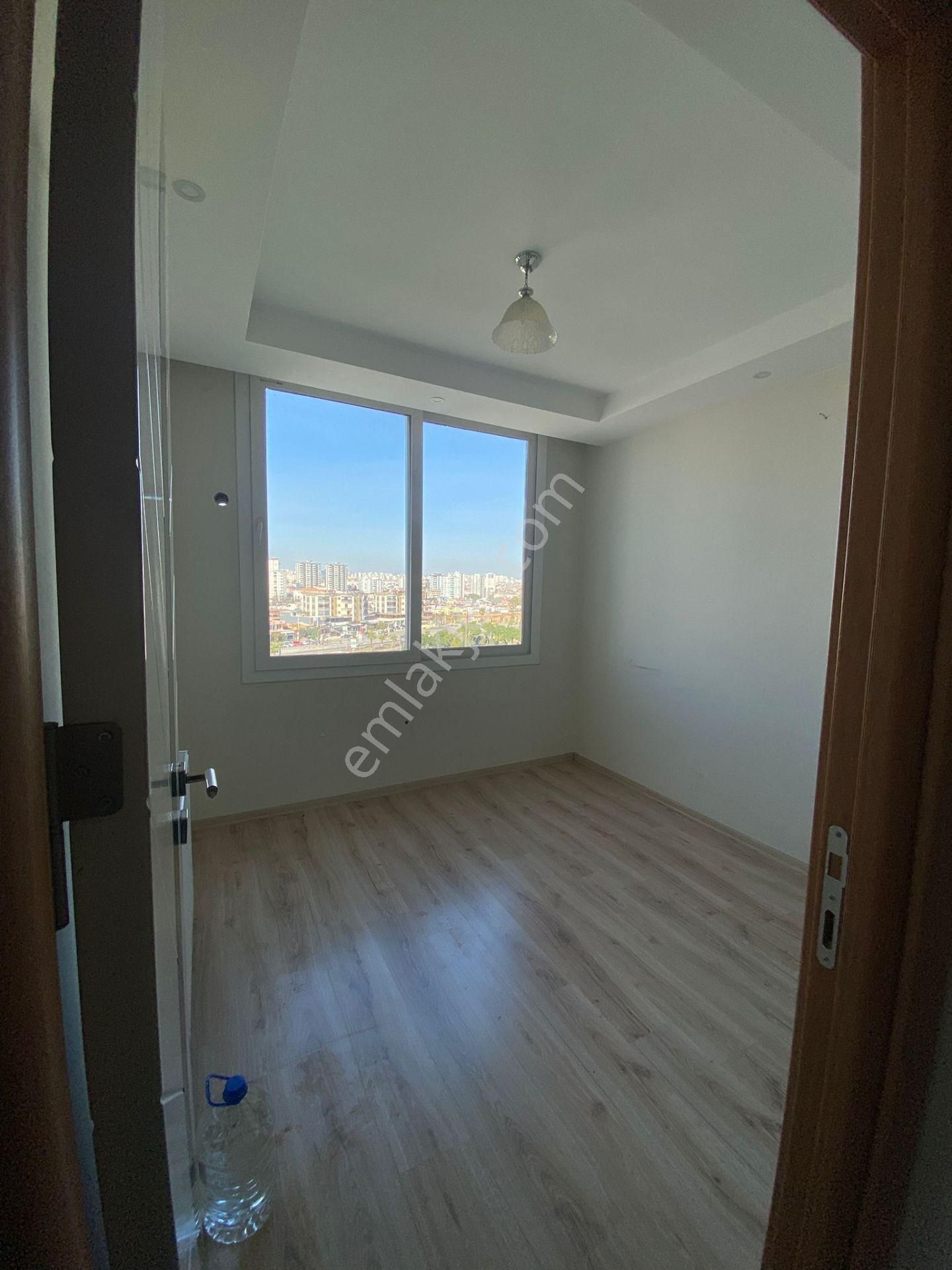 Adana Sarıçam Belediyesi Yanında 4+1 Geniş Doğalgazlı Kombili Parkeli Kiralık Fırsat Daire - Görsel 9