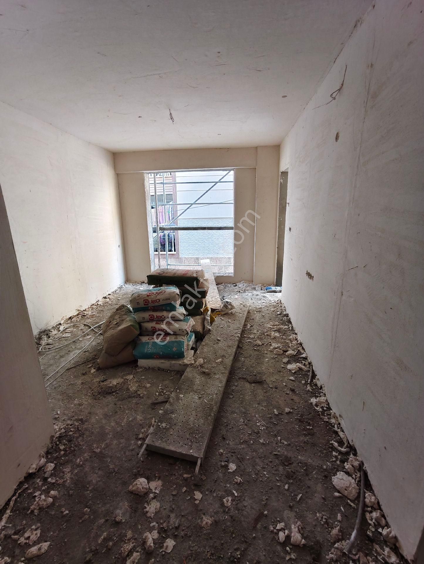 Yenimahalle'de Temelden 1+1 Fırsat Daire - Görsel 8