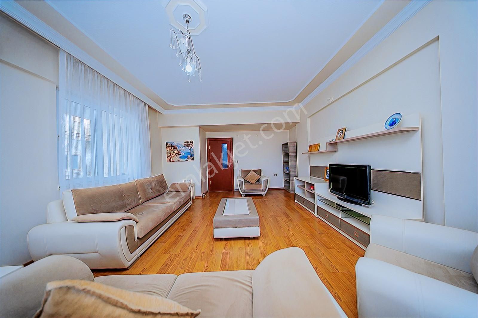 Yalı Caddesi Üzerinde Satılık 3+1 Çatı Dubleks Daire - Görsel 6