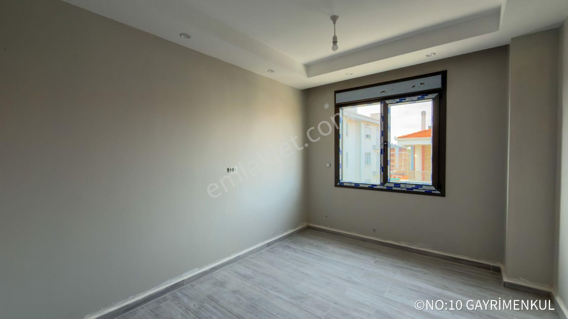 No:10 Gayrimenkul’den | Cadde Üstü 2+1(kapalı Mutfak) Yerden Isıtma + Isı Pompası |otomatik Panjur - Görsel 10