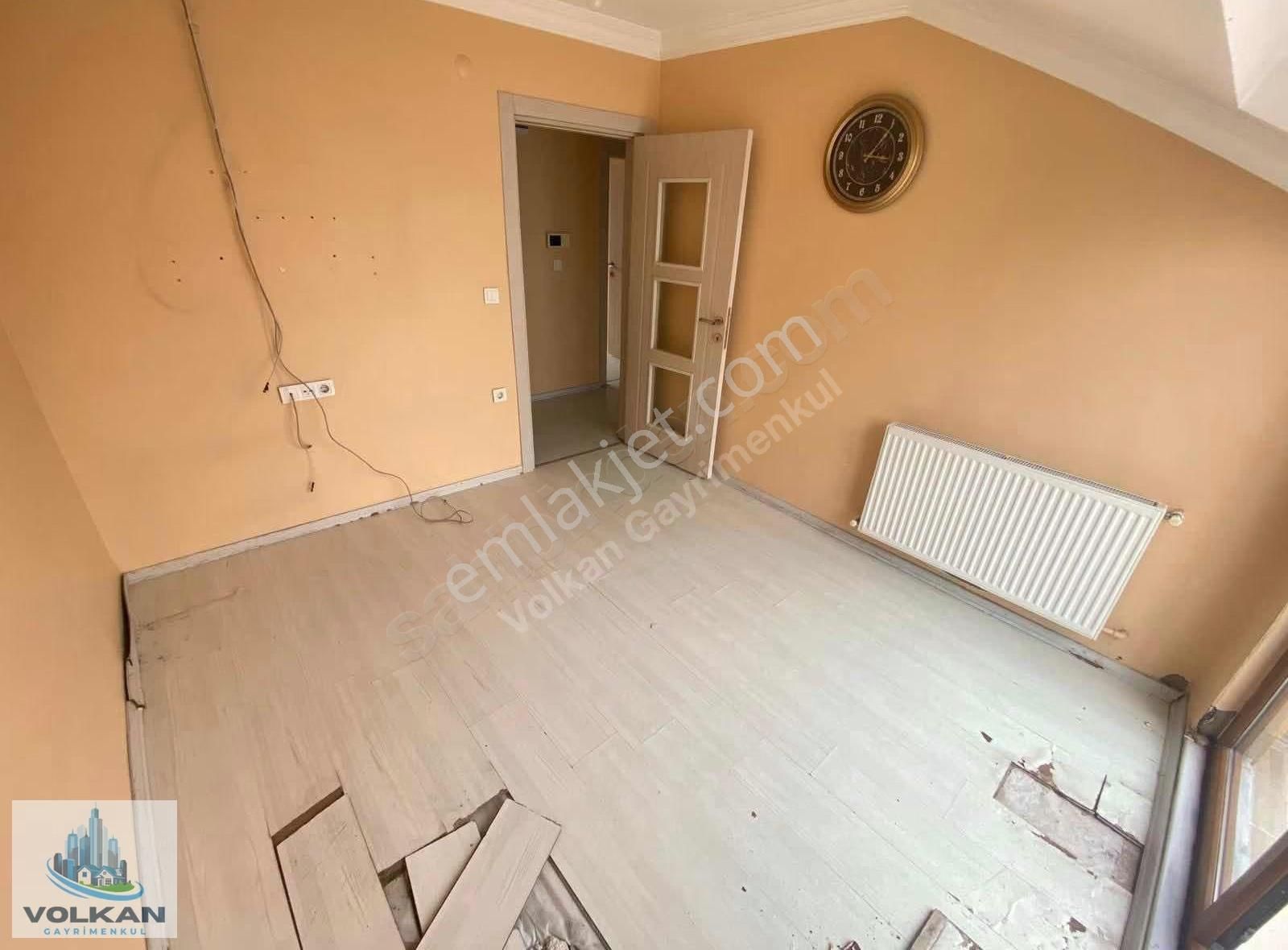 Yunusemre Mah 5 Kat Kiralık 2+1 85m2 Yeni Daire - Görsel 14