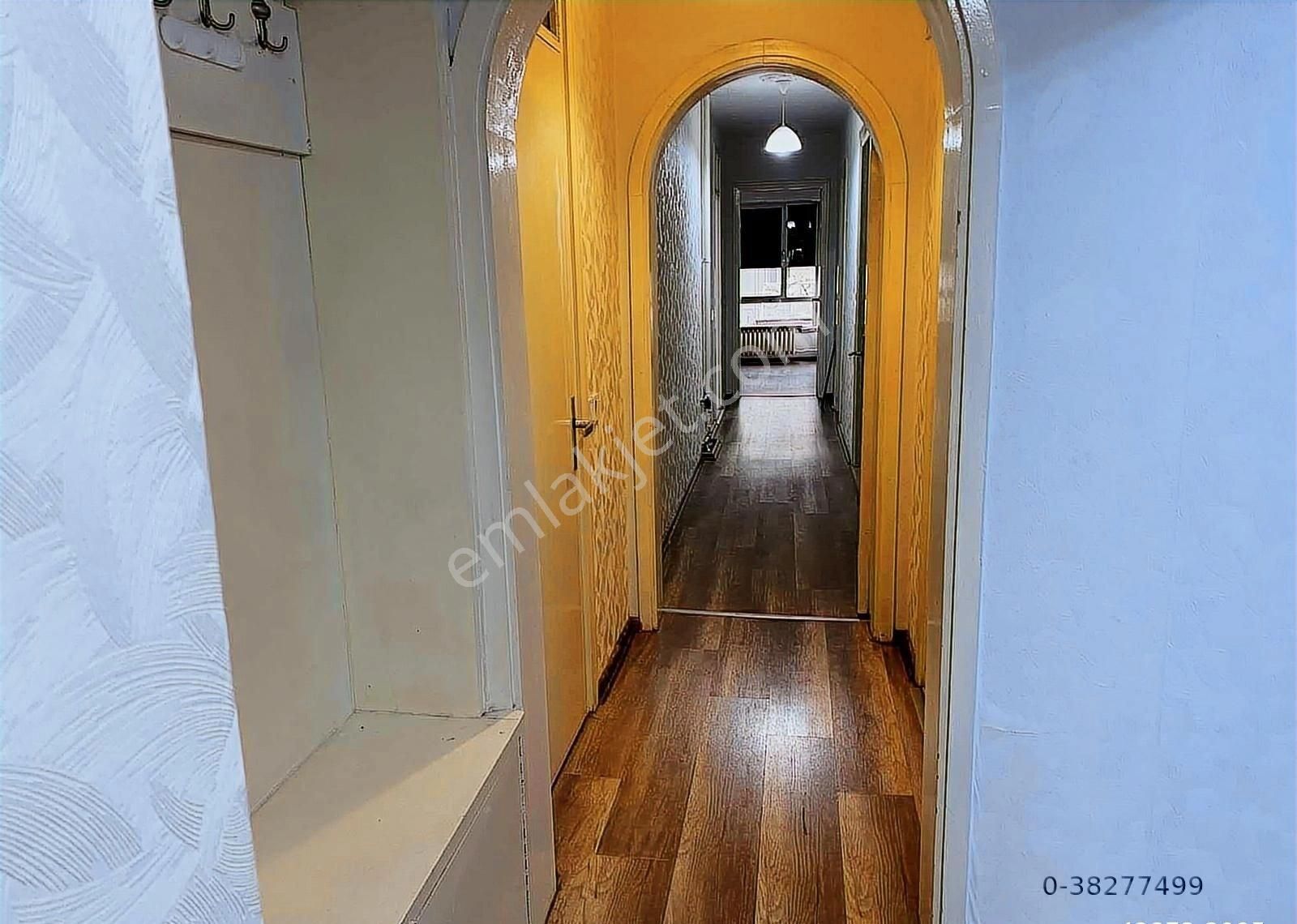 Karşıyaka Sahilde Yalı Dairesi 3+1 Kiralık - Görsel 16