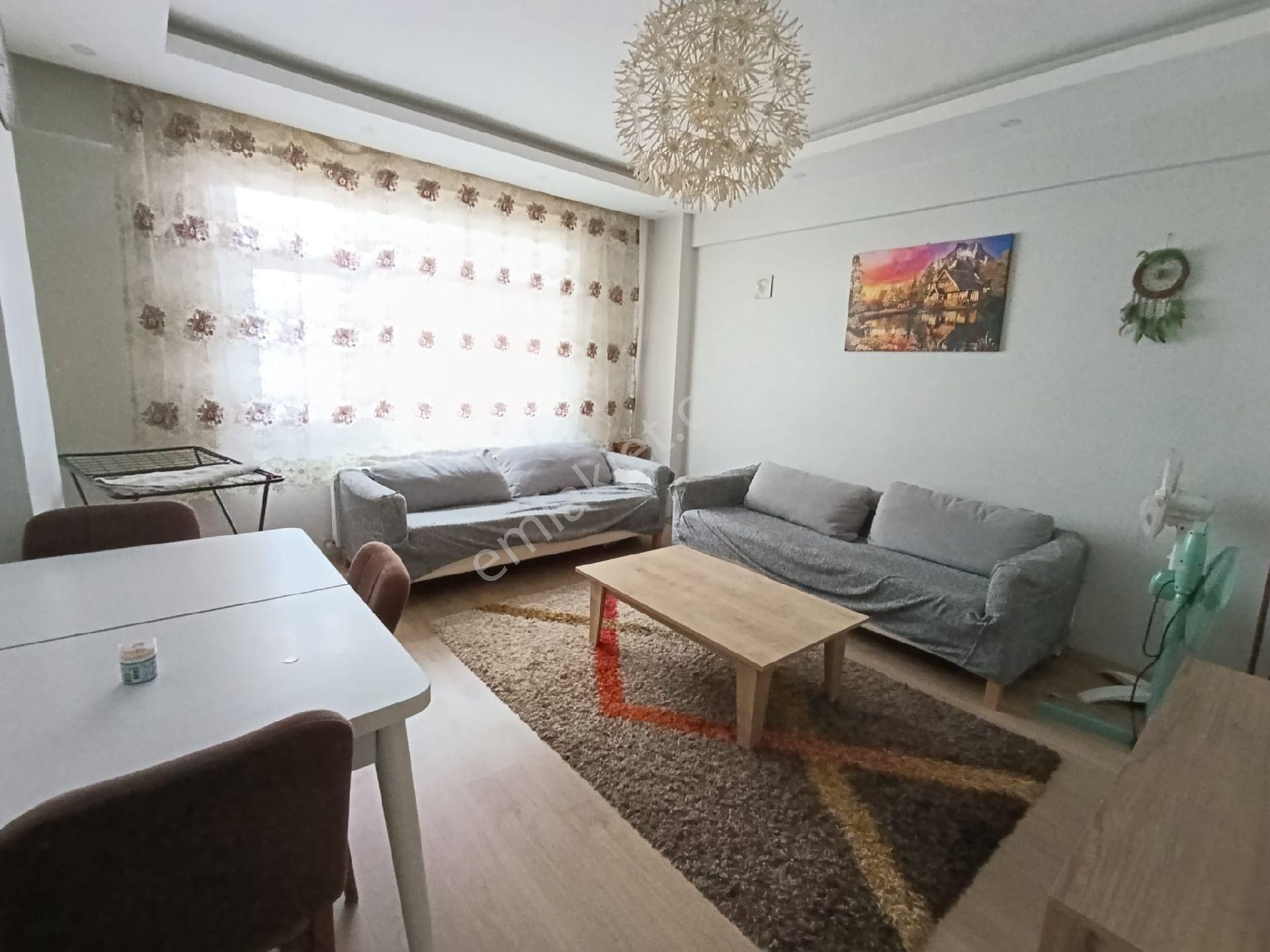 Küçükçekmece Kemalpaşa Mah. Satılık Ön Cephe 2+1 Arakat - Görsel 9