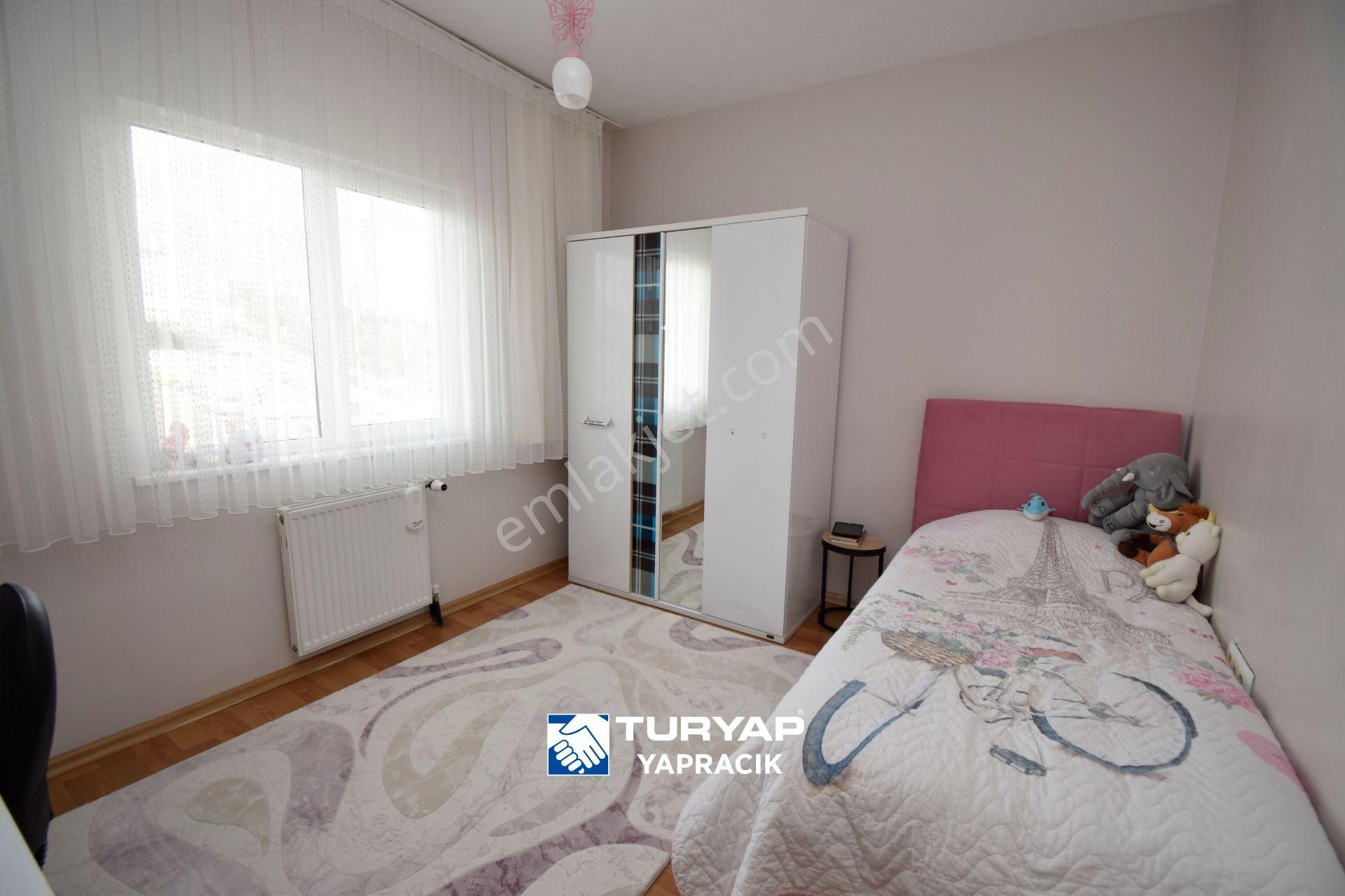 Turyap - 7.bölge'de Ulaşım/okul/s.pazarı Yanı Ön Cephe 4+1 Daire - Görsel 18