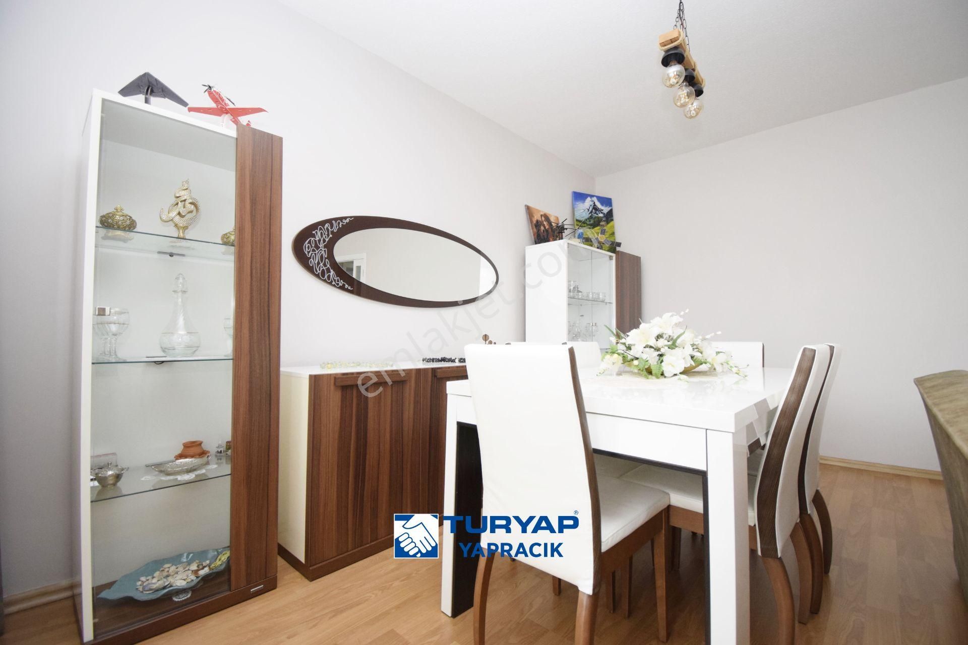 Turyap - 7.bölge'de Ulaşım/okul/s.pazarı Yanı Ön Cephe 4+1 Daire - Görsel 4