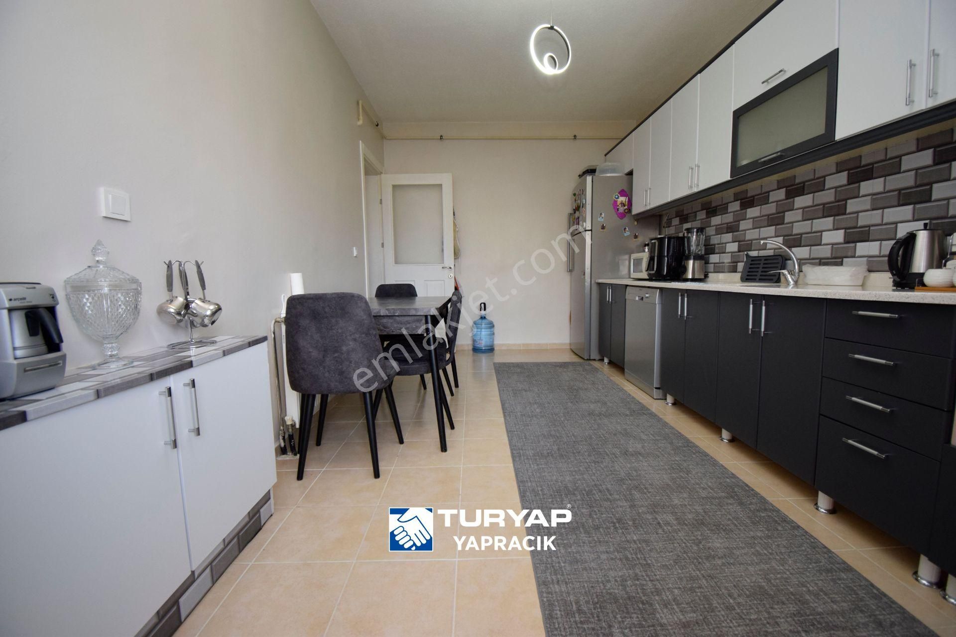 Turyap - 7.bölge'de Ulaşım/okul/s.pazarı Yanı Ön Cephe 4+1 Daire - Görsel 13