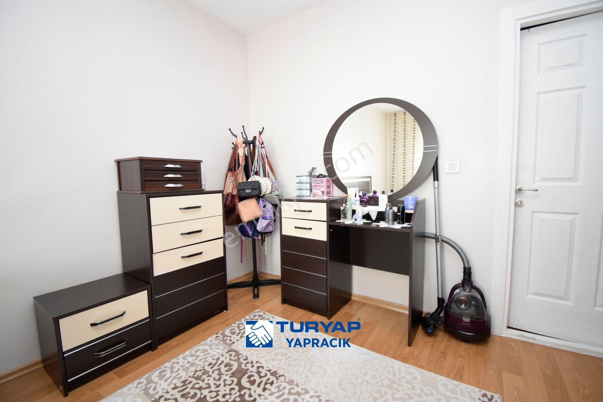 Turyap - 7.bölge'de Ulaşım/okul/s.pazarı Yanı Ön Cephe 4+1 Daire - Görsel 24