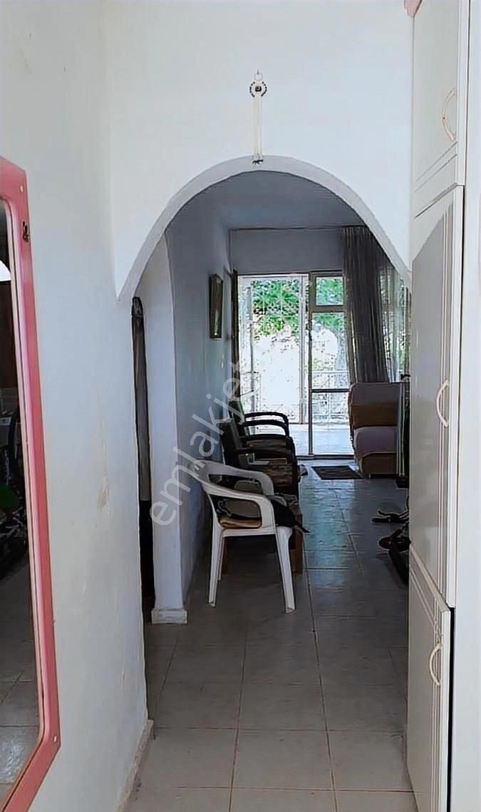 Davutlar Özlem Sitesinde Denize 5 Dk Mesafede Zemin Kat Daire - Görsel 14