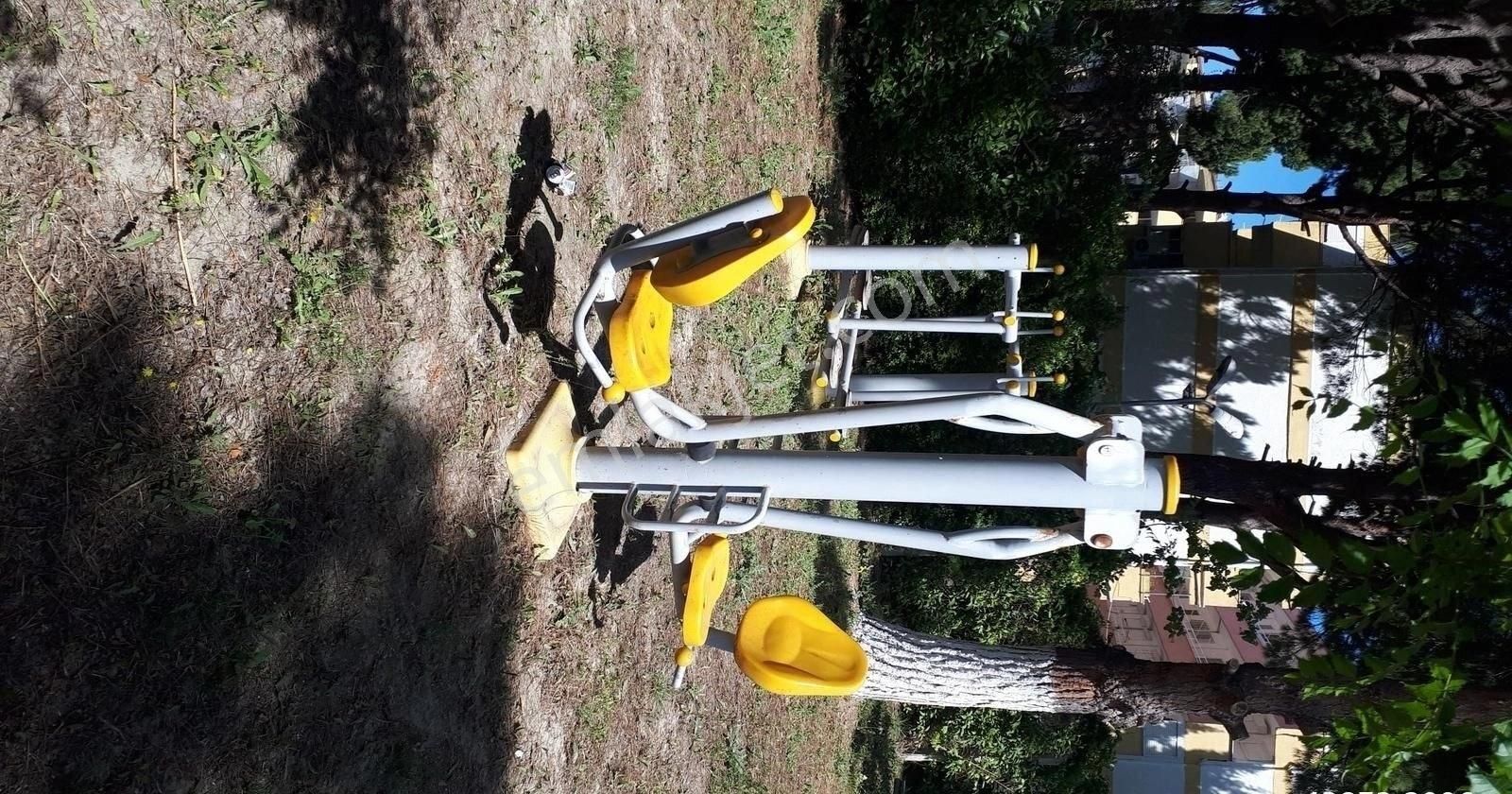 Davutlar Özlem Sitesinde Denize 5 Dk Mesafede Zemin Kat Daire - Görsel 5