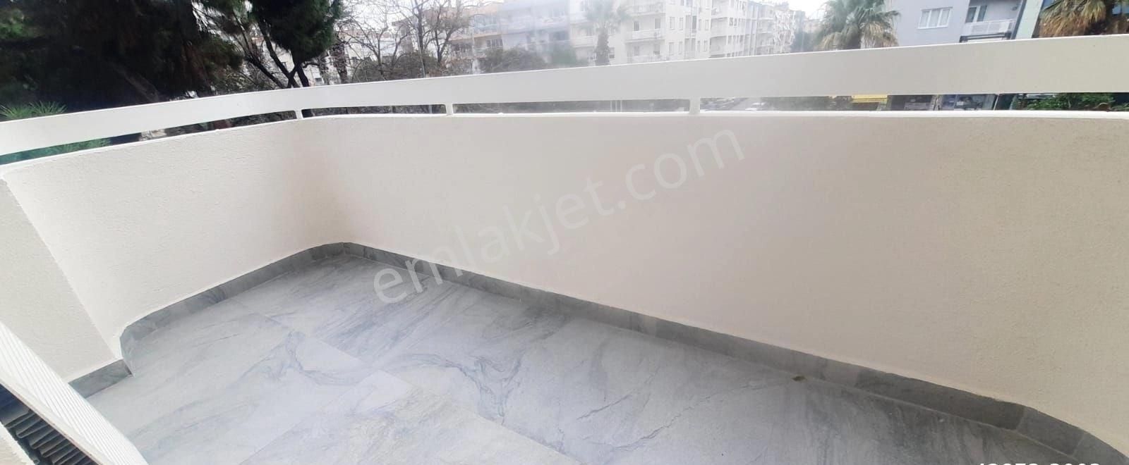 Bostanlı Bağcı Park Cepheli Full Tadilatlı 3+1 Satılık Daire - Görsel 10