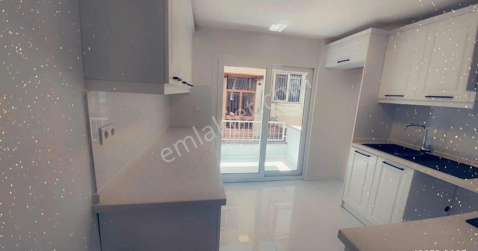 Ren'den Çamlıkta İçi Full Yaılı Köşe 3+1 Satılık Daire - Görsel 19