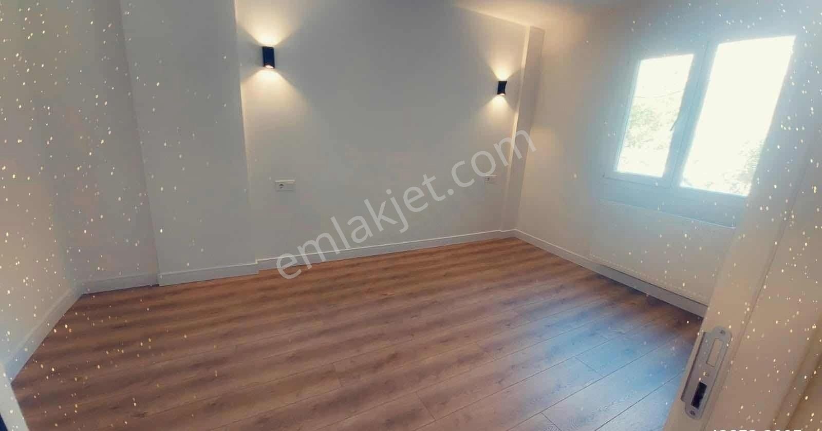 Ren'den Çamlıkta İçi Full Yaılı Köşe 3+1 Satılık Daire - Görsel 14