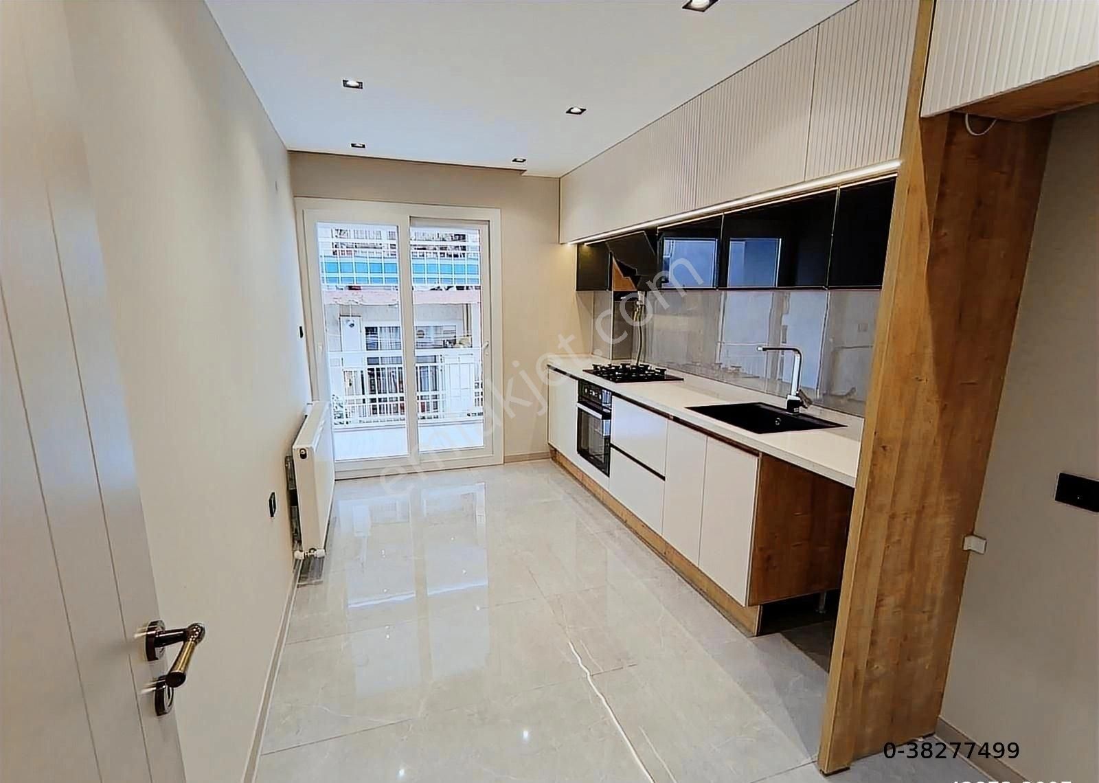 Ren'den Bahriye Üçok Mah. İçi Full Yapılı 3+1 Satılık Daire - Görsel 4