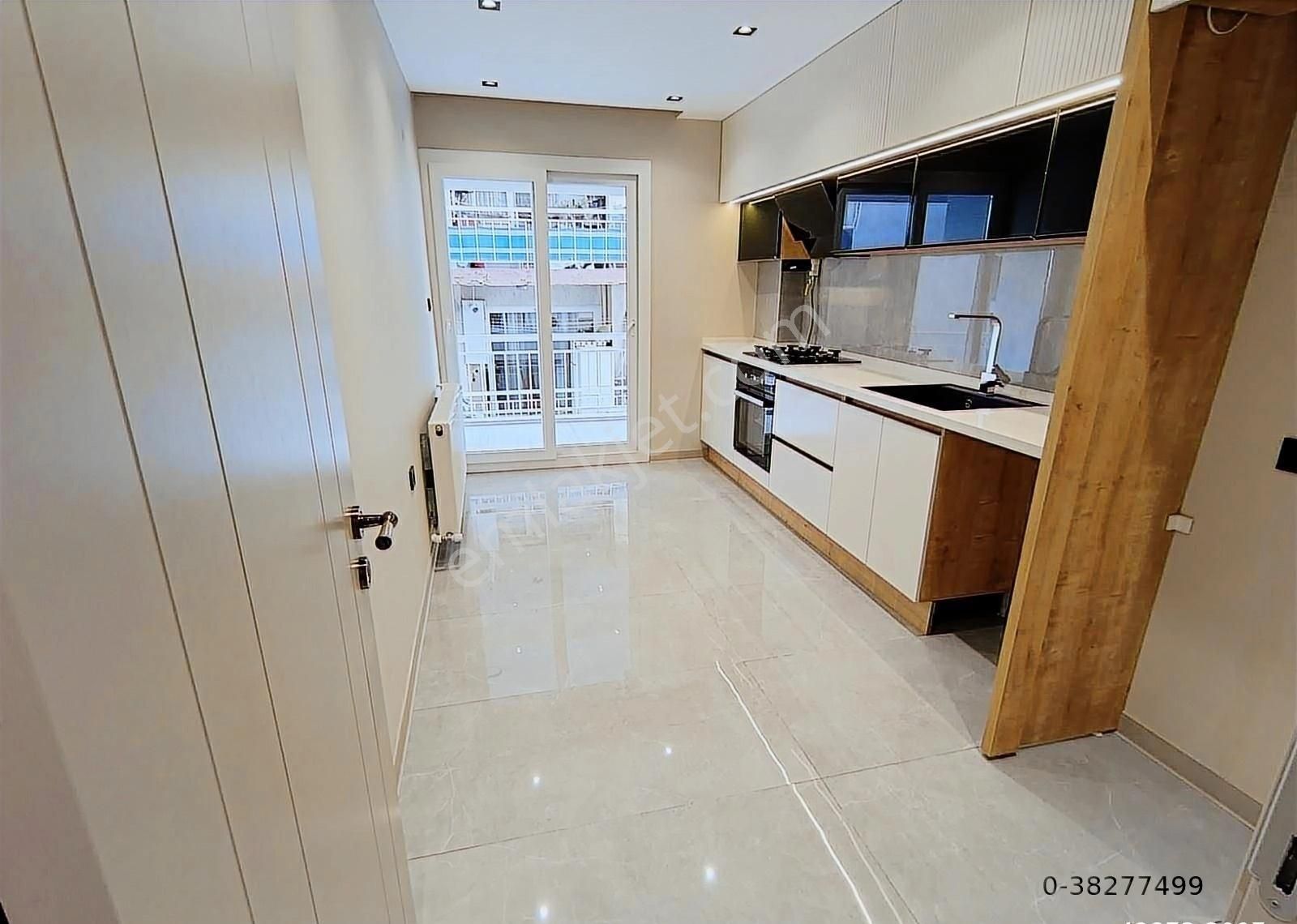 Ren'den Bahriye Üçok Mah. İçi Full Yapılı 3+1 Satılık Daire - Görsel 9