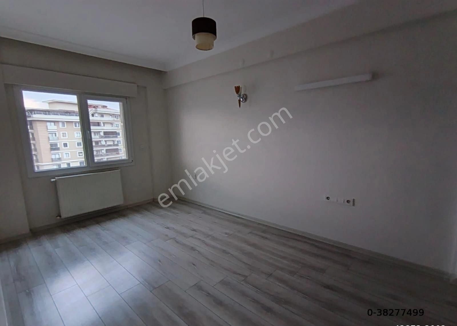 Ren' Den Menemende Site İçinde 3+1 Satılık Daire - Görsel 17