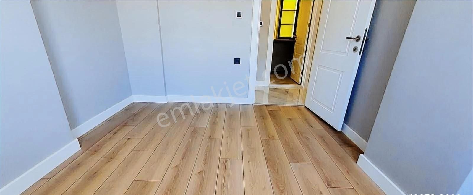 Bostanlı Girne Cadde Üstü Full Tadilatlı Asansörlü 3+1 Daire - Görsel 33