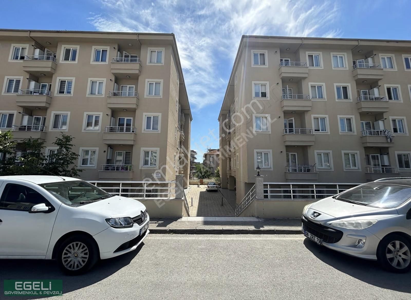 Egeli'den Gençlik Merkezi Karşısı 2+1 Eşyalı Satılık Daire - Görsel 8