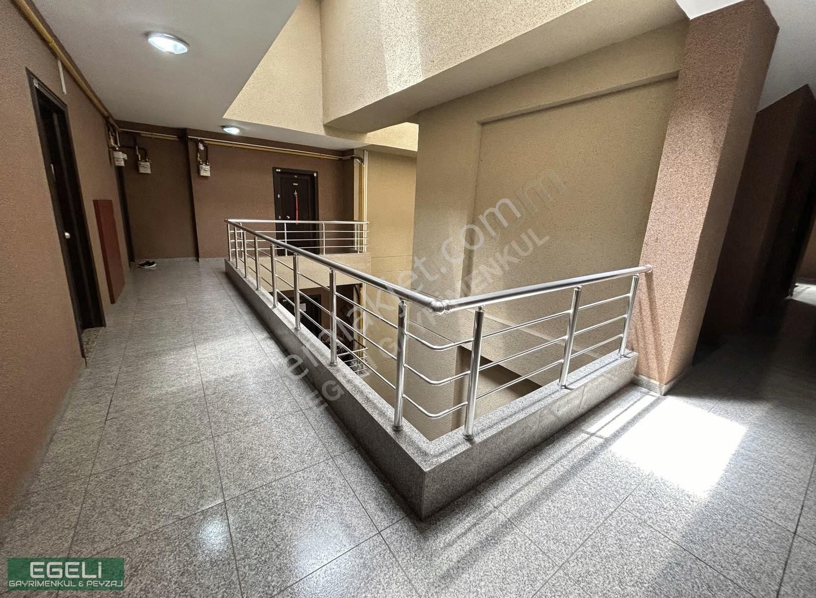 Egeli'den Gençlik Merkezi Karşısı 2+1 Eşyalı Satılık Daire - Görsel 24