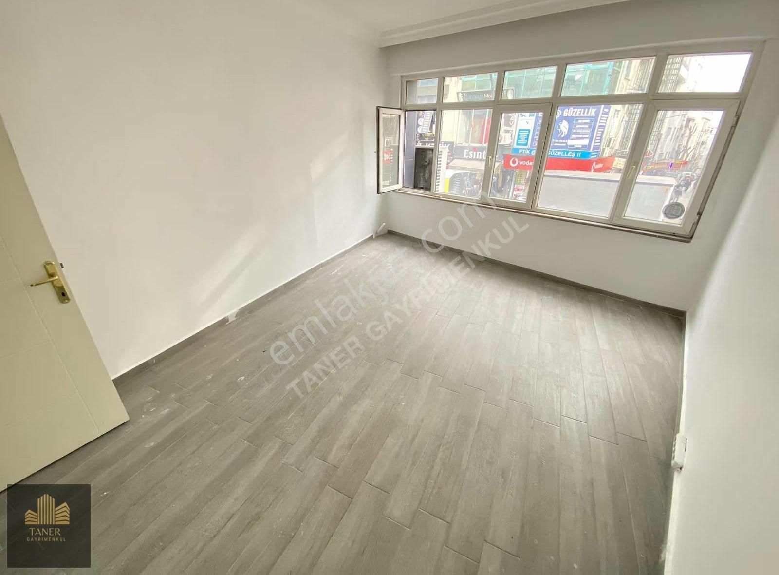 Tabela Değeri Olan Cadde Üzeri Kiralık Tadilatlı Ofis - Görsel 4