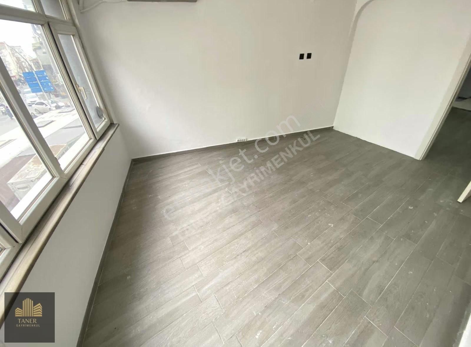 Tabela Değeri Olan Cadde Üzeri Kiralık Tadilatlı Ofis - Görsel 2
