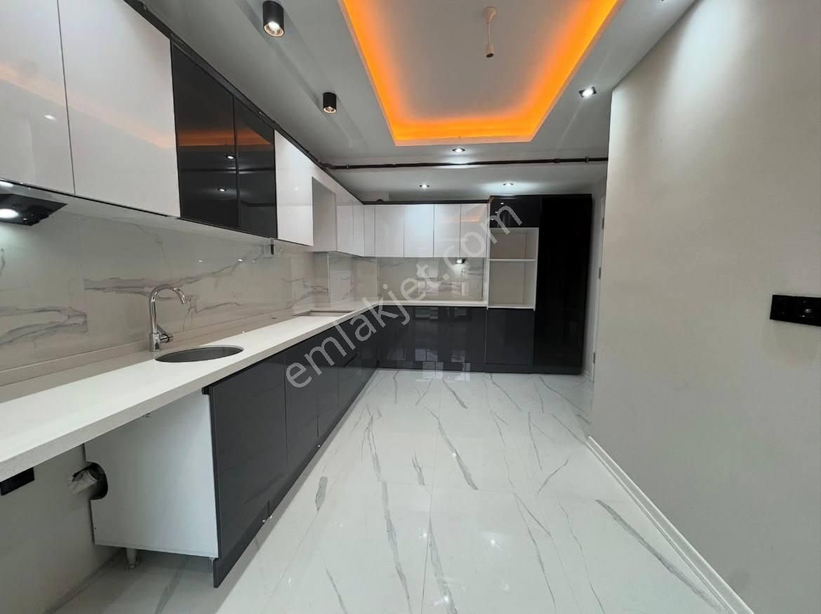 Kartal Cevizli'de Sahibinden Kiralık 2+1 Daire - Taşınmaya Hazır - Görsel 2
