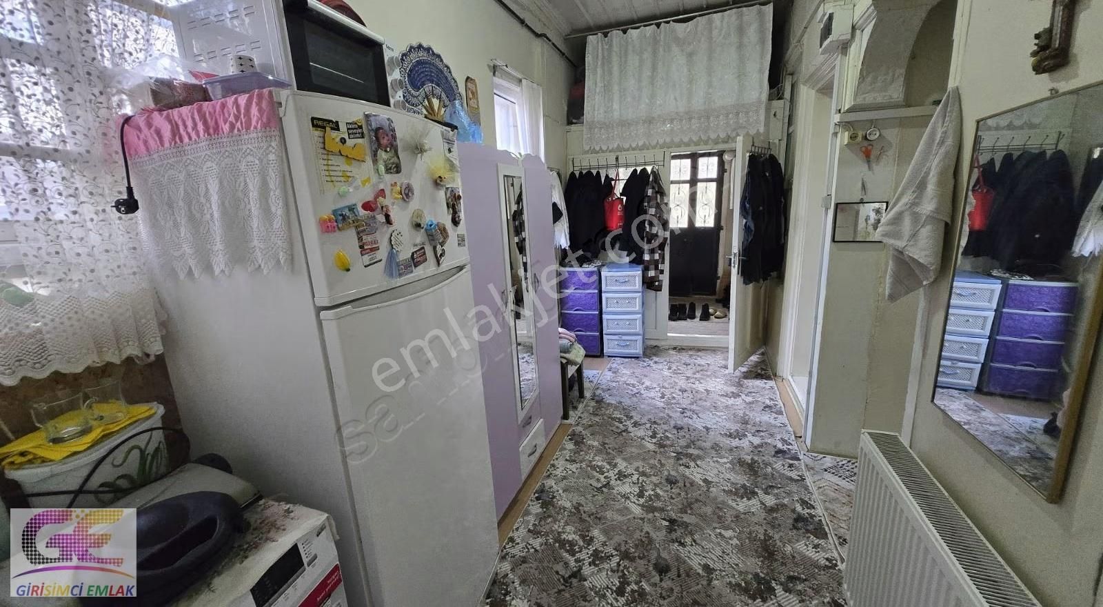 Girişimciden Anıt Meydanına 100mt Mesafede Müstakil Ev - Görsel 8