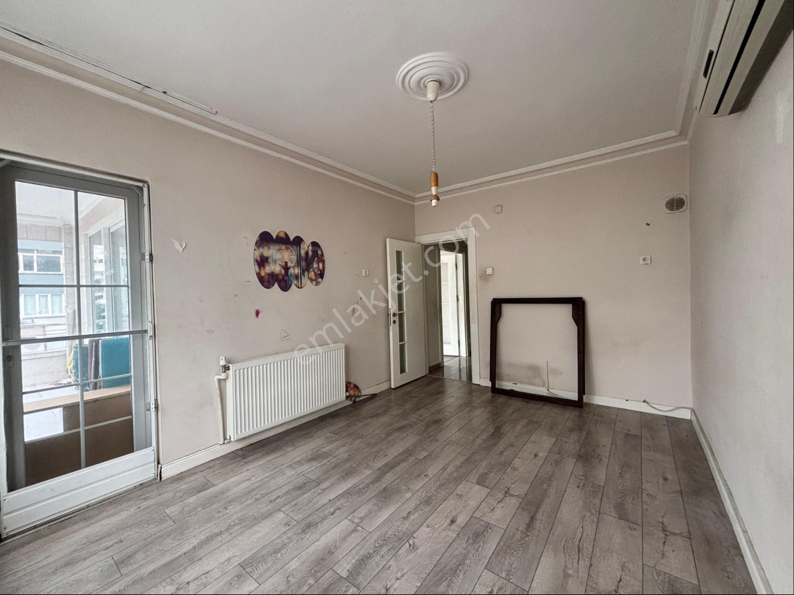 Şarampol’de Büyük 2+1 Satılık Daire - Görsel 9