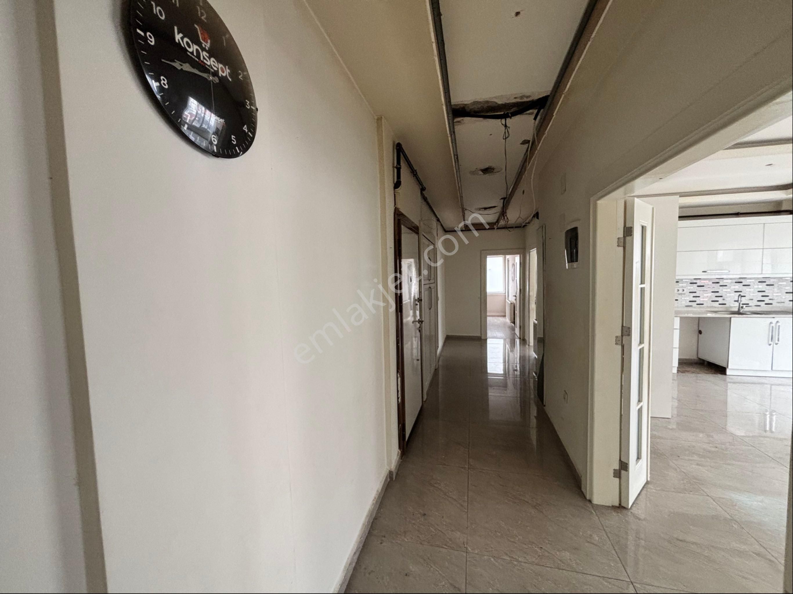 Şarampol’de Büyük 2+1 Satılık Daire - Görsel 11