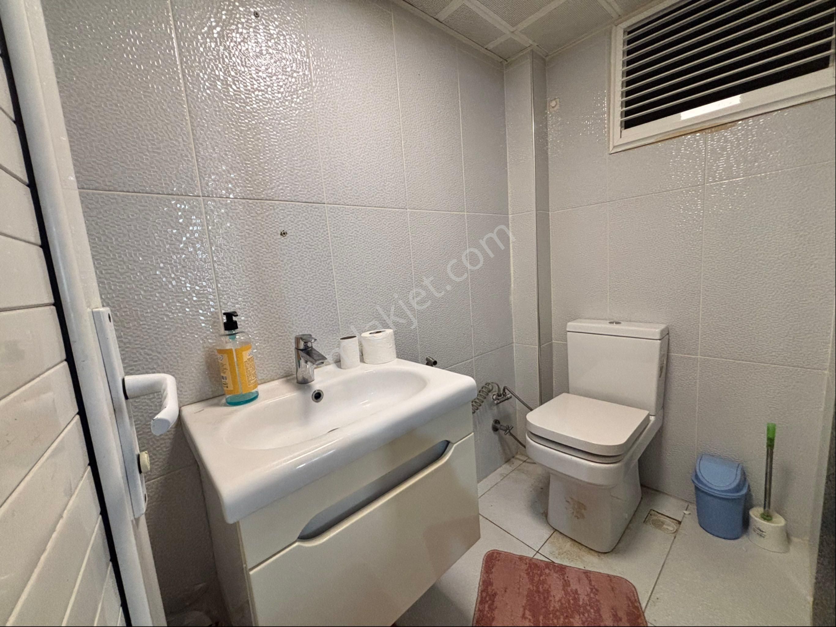 Şarampol’de Büyük 2+1 Satılık Daire - Görsel 15