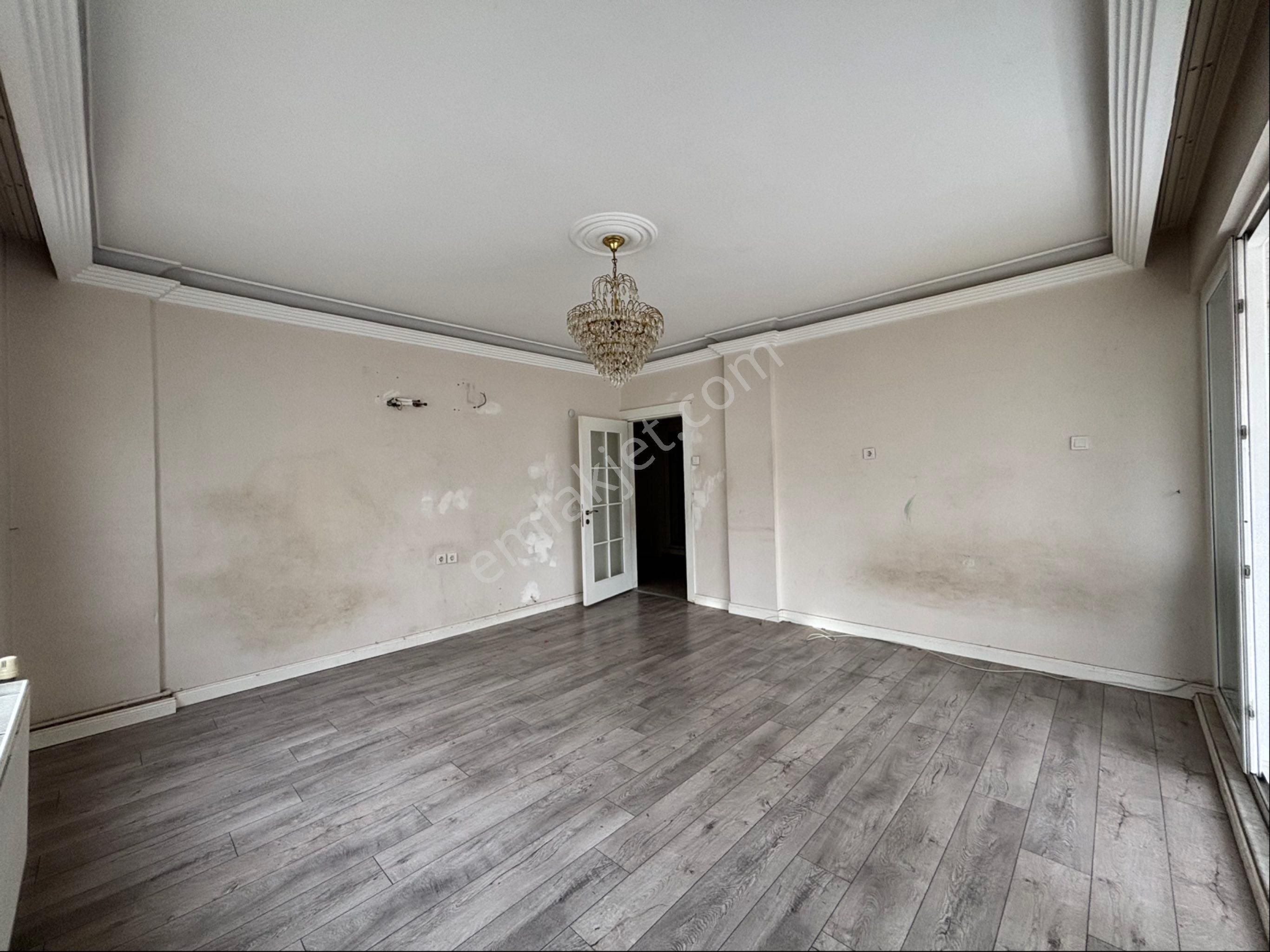 Şarampol’de Büyük 2+1 Satılık Daire - Görsel 4