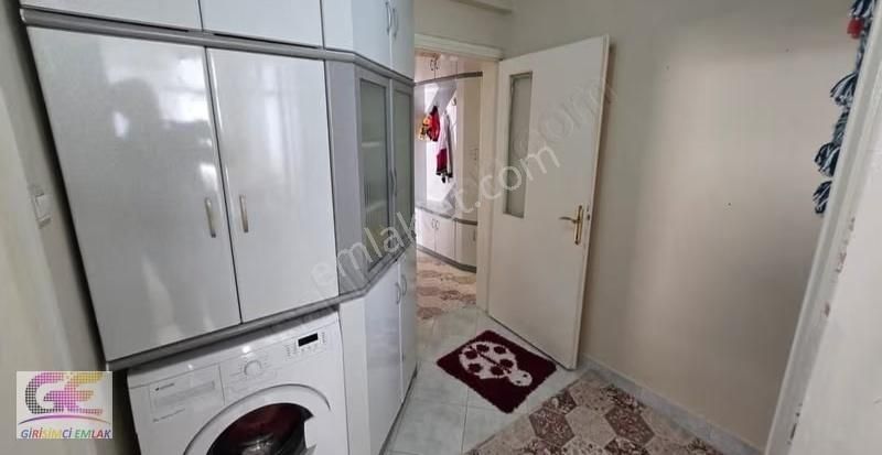 Girişimci Gayrimenkulden Akşehirin Kalbinde Fırsat Daire! - Görsel 13