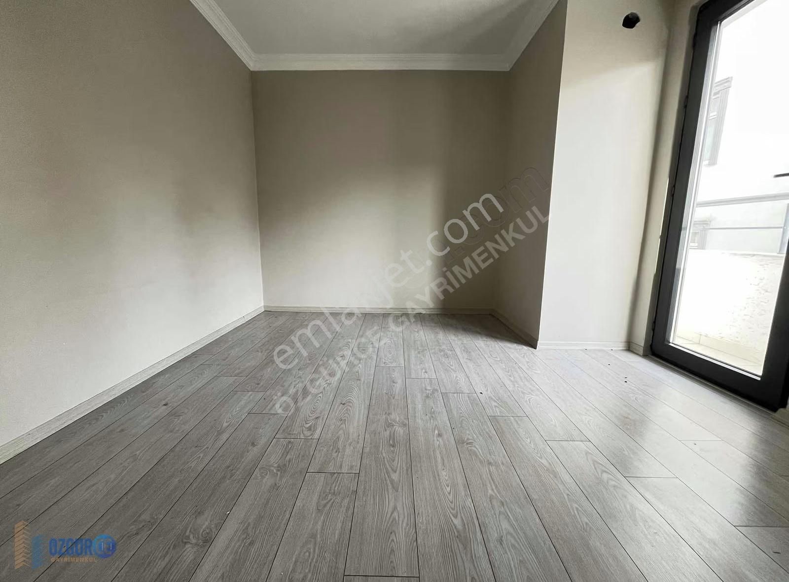 Özgürce'den Barış Mahallesinde Asansörlü 2+1 Arakat Daire - Görsel 12