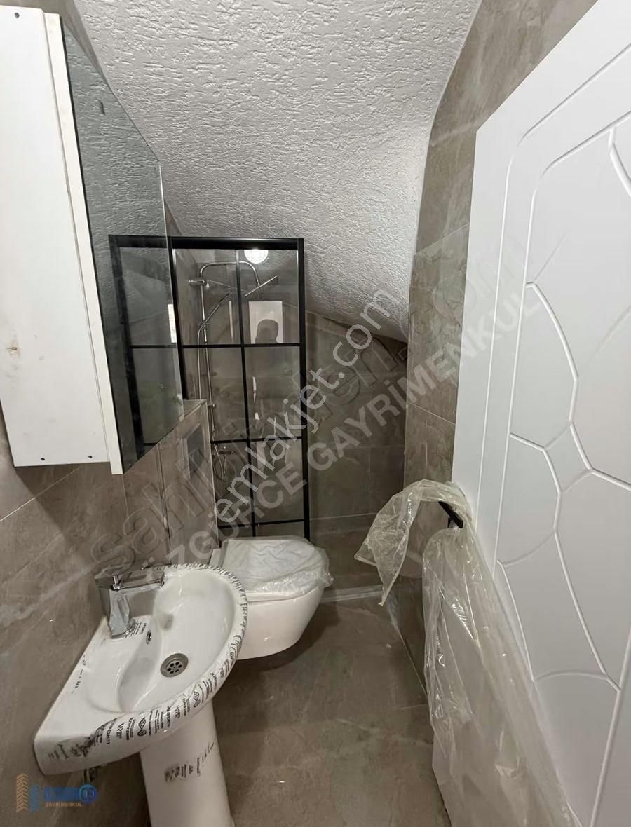 Özgürce Gydden Aşıroğlu Cd Dibi Marmaray Yakını 3+1 Dublex Daire - Görsel 5