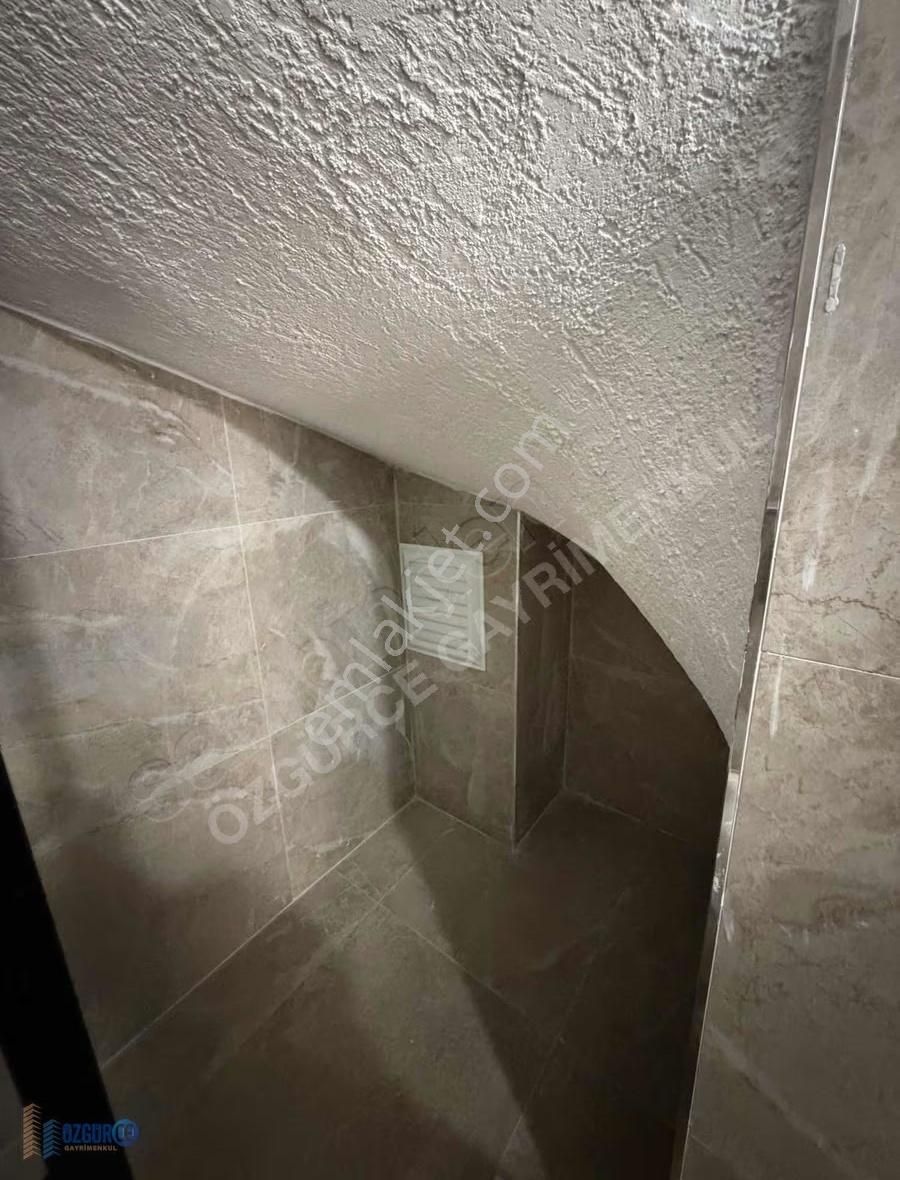 Özgürce Gydden Aşıroğlu Cd Dibi Marmaray Yakını 3+1 Dublex Daire - Görsel 10