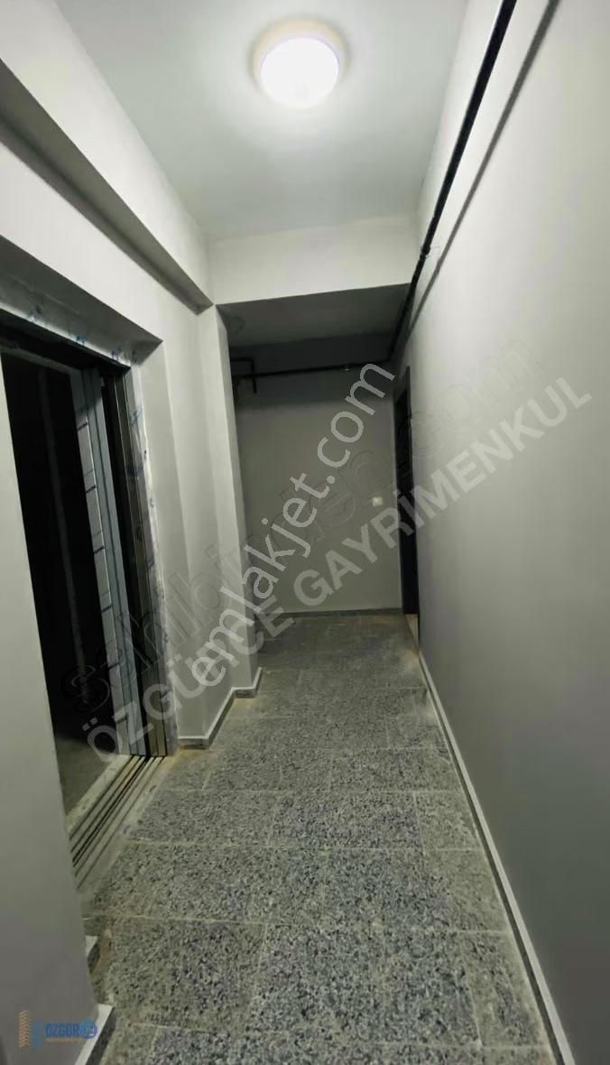 Özgürce Gyd'den Sancaktepe Osmangazi Mahallesinde 2+1 Lüx Daire - Görsel 9