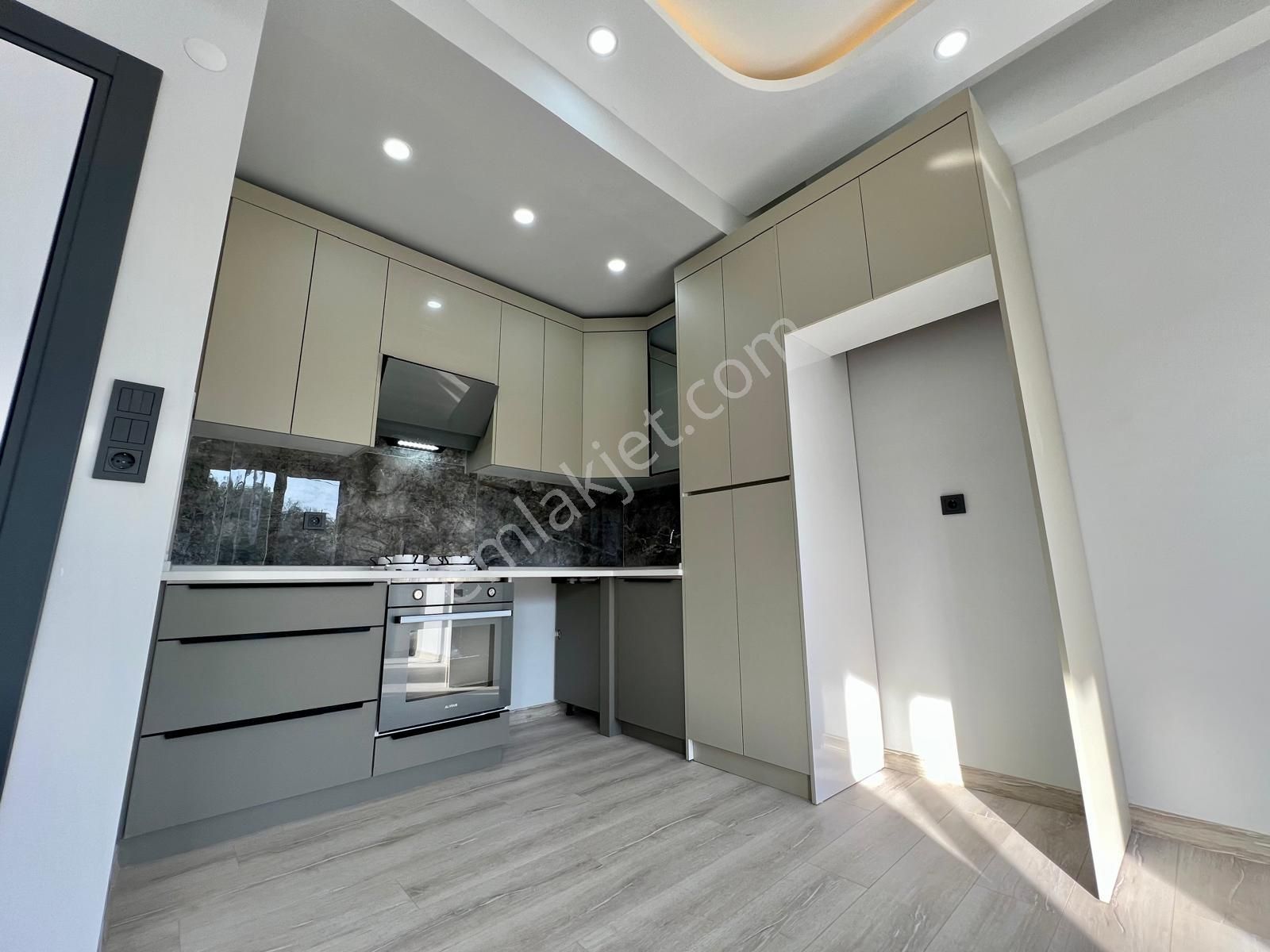 Aras Emlaktan Akçayda Bahçe Kullanımlı Geniş 1+1 Daire - Görsel 20