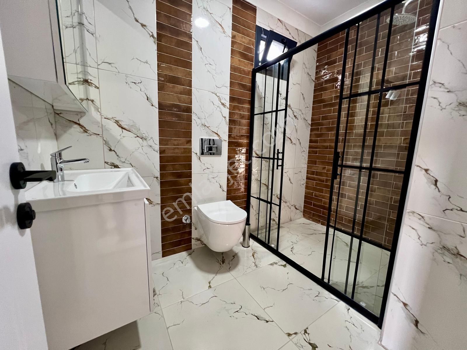 Aras Emlaktan Akçayda Bahçe Kullanımlı Geniş 1+1 Daire - Görsel 27