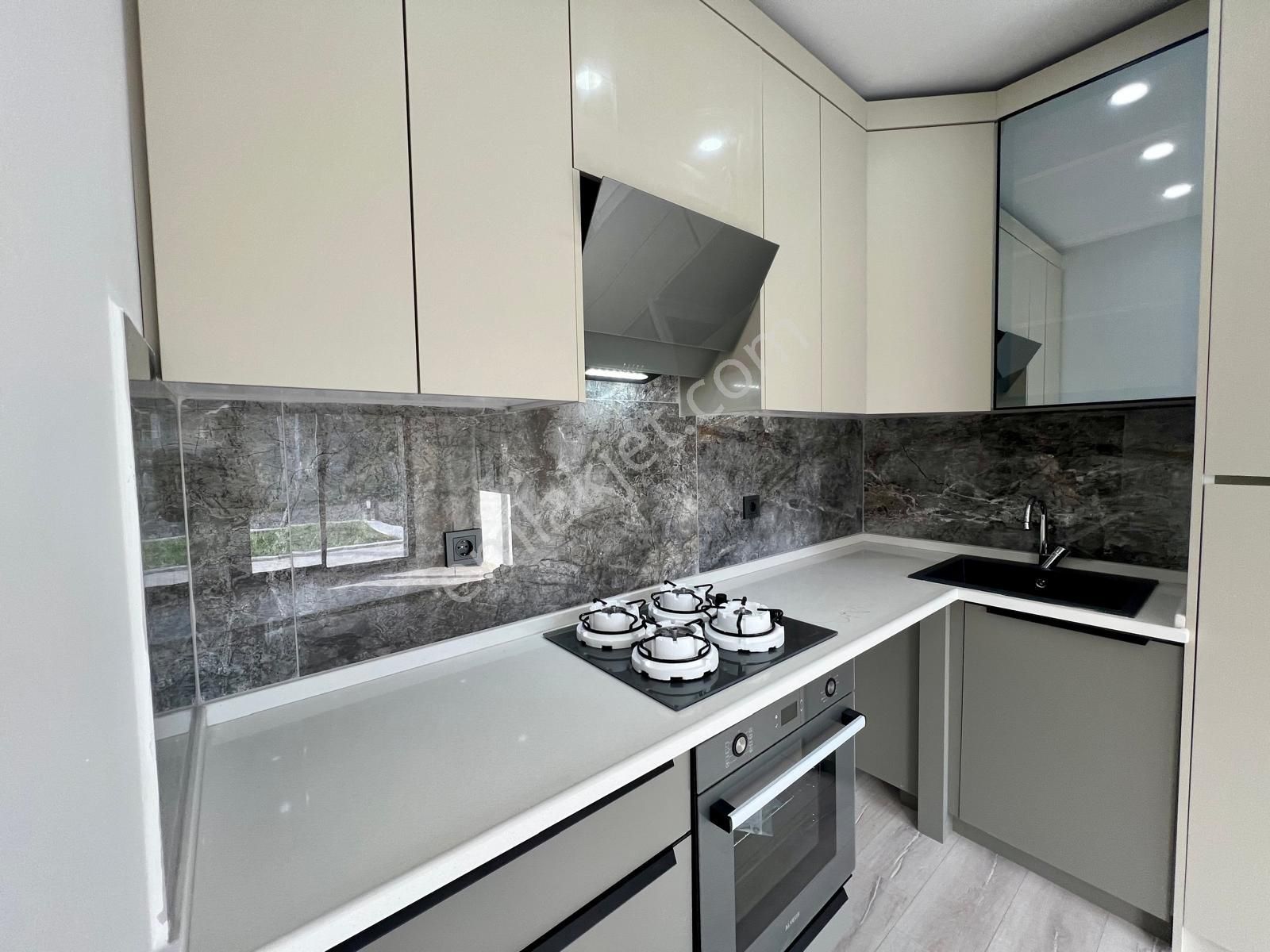 Aras Emlaktan Akçayda Bahçe Kullanımlı Geniş 1+1 Daire - Görsel 19