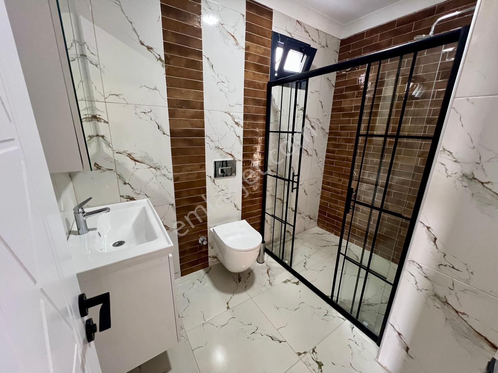 Aras Emlaktan Akçayda Bahçe Kullanımlı Geniş 1+1 Daire - Görsel 26