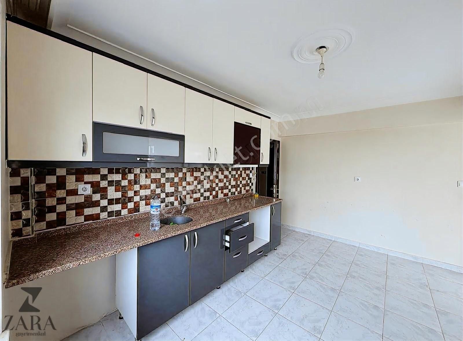 ▄zara▄durali Alıç Mh. Ara Kat G/b Cephe 3+1 Kiralık Site Dairesi - Görsel 32