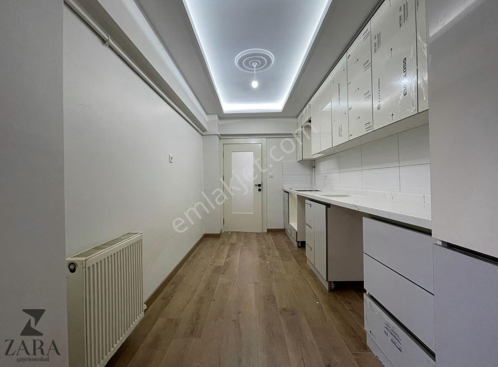 ▄zara▄dereboyu Cd. Üzerinde 3+1 120m² Full Yapılı/iskanlı Daire - Görsel 2