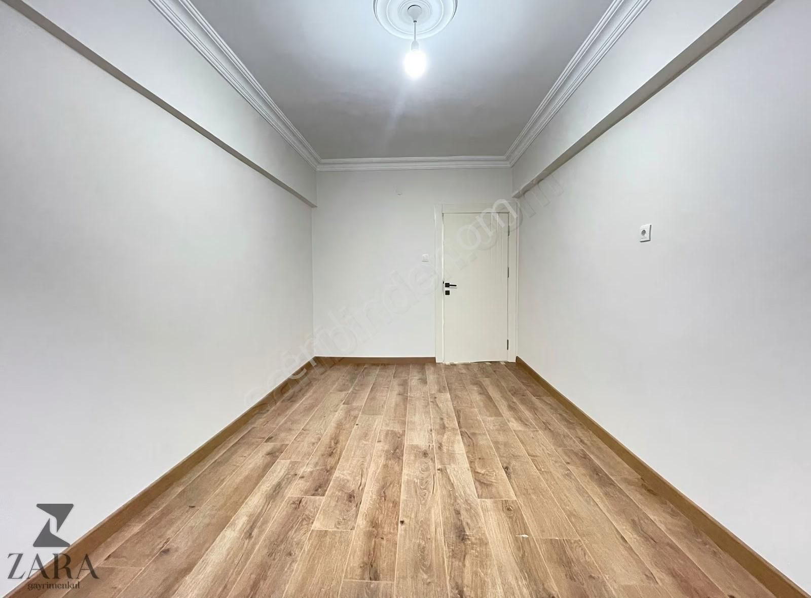 ▄zara▄dereboyu Cd. Üzerinde 3+1 120m² Full Yapılı/iskanlı Daire - Görsel 4