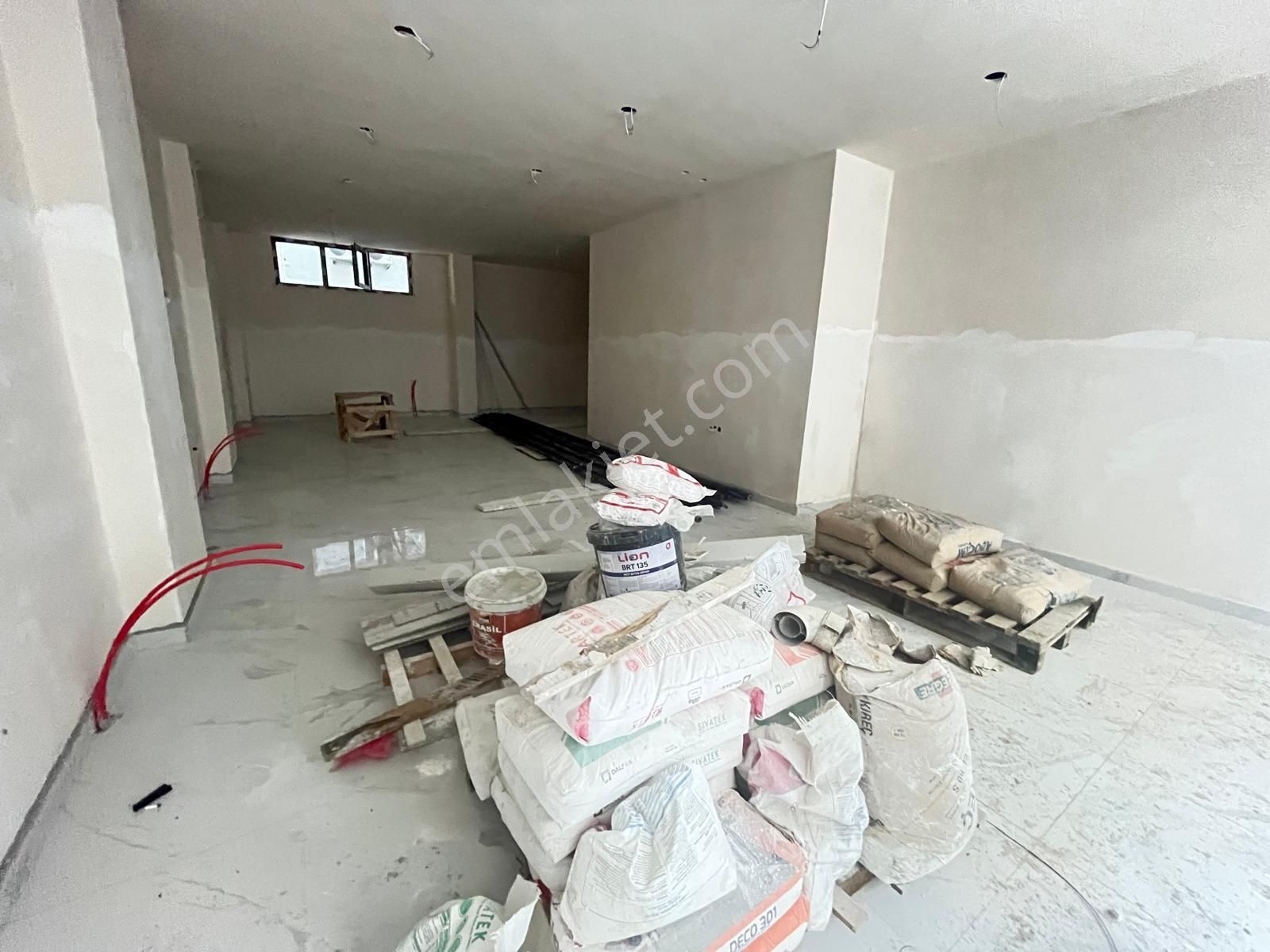 Loft'tan Sefaköy Merkezde Cadde Yakın 85m2 Satılık Dükkan - Görsel 4