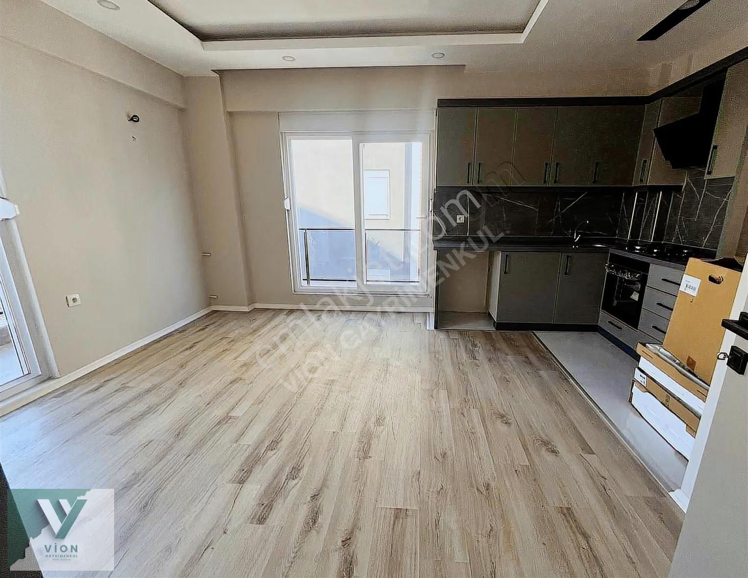 Meydan Kavşağında Satılık Sıfır İslanlı 2+1 Arakat Daire - Görsel 8