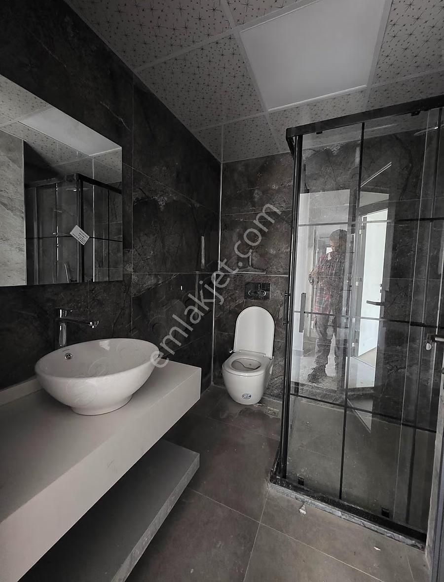 Avcılar Gümüşpalada Metrobüs Caddesi Üzerinde 3+2 Dubleks - Görsel 8