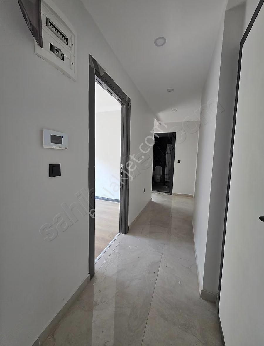 Avcılar Gümüşpalada Metrobüs Caddesi Üzerinde 3+2 Dubleks - Görsel 15