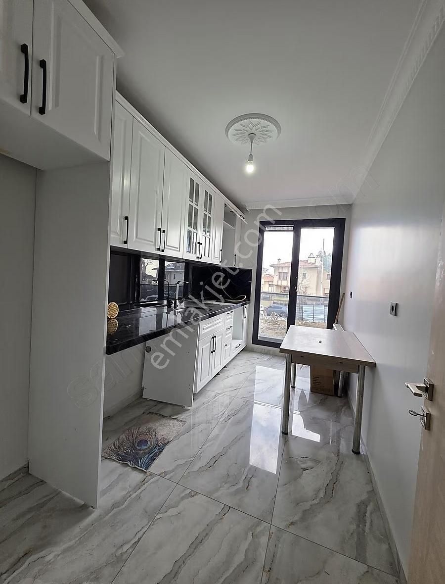 Avcılar Denizköşklerde Satılık 2+1 Daire - Görsel 5