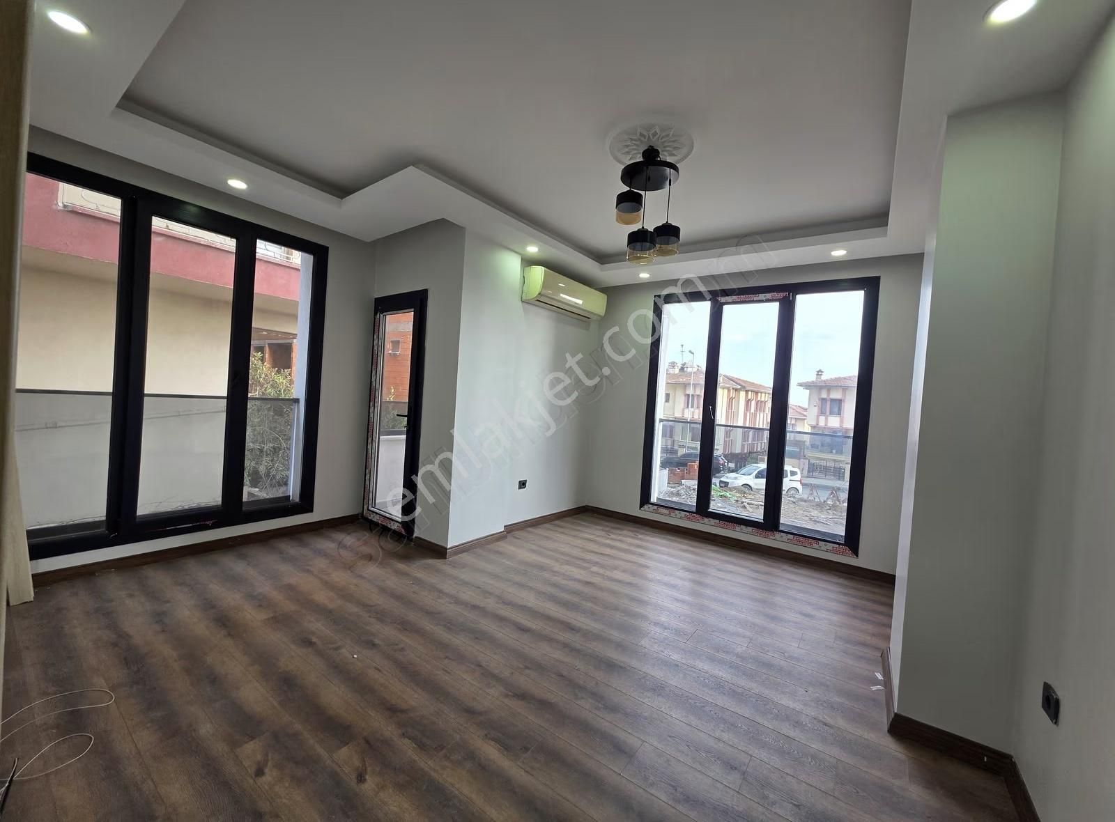 Avcılar Denizköşklerde Satılık 2+1 Daire - Görsel 8